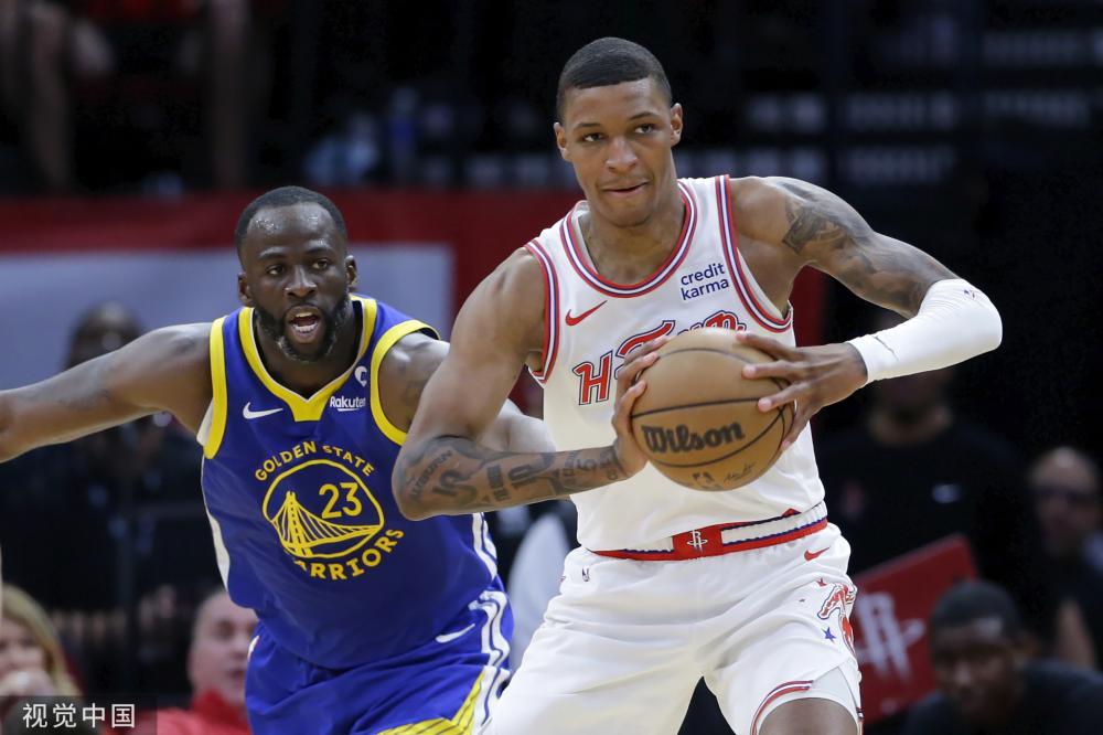 超赛场上贡 超赛场上贡