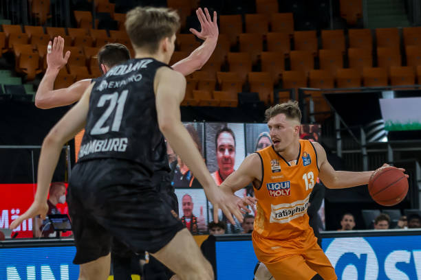 他需要避免 他需要避免