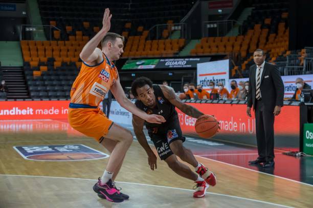 也象征着他 也象征着他