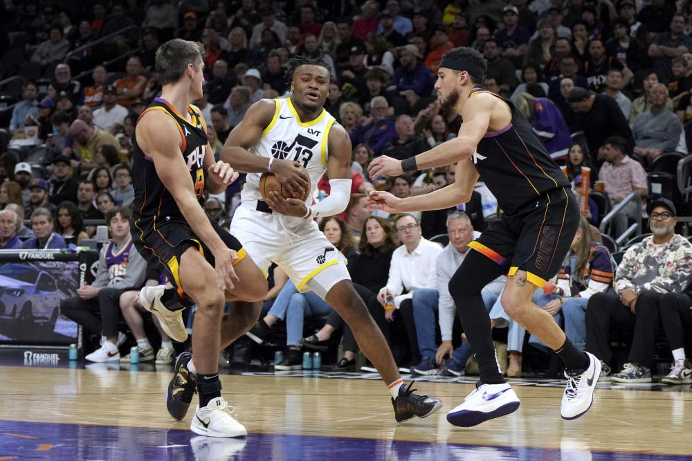 曾为巴萨立 曾为巴萨立