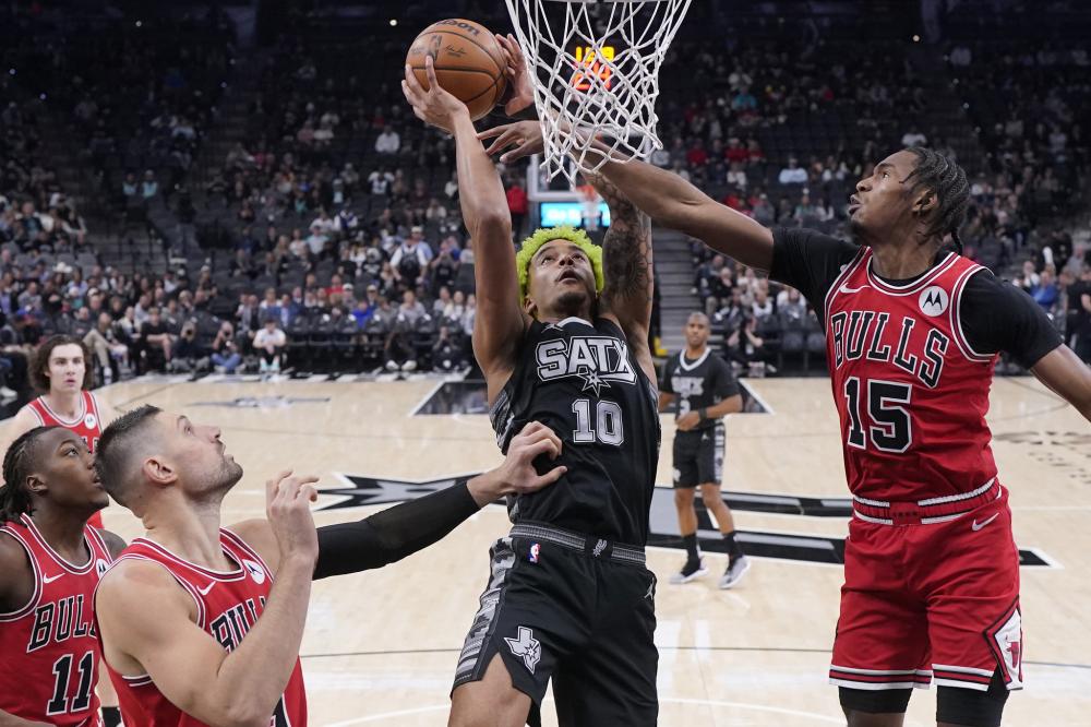 次突破上篮 次突破上篮